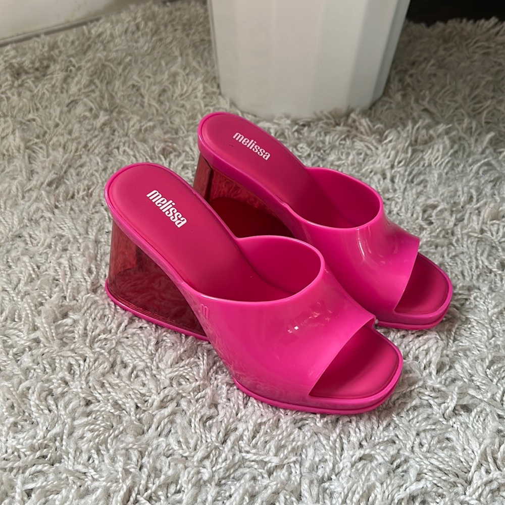 Melissa pink mules